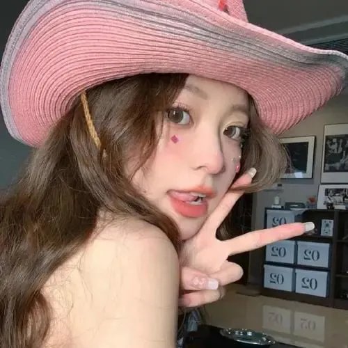 萤光幕后